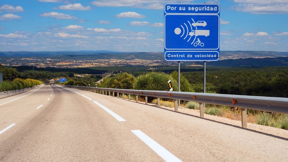 DGT |  Tráfico: La DGT anuncia más radares y drones antes del ...