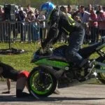 ESPECTCULO DE BICICLETAS SEXY GIRL - CARRERAS ALEMANAS 2016