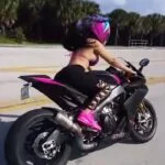 Sexy Girls Walking Fast - Recopilación: Wheelie, Crash, Race y más ...