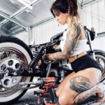 Chica motera del 13 enero