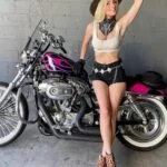 Chica motera del domingo 08 septiembre