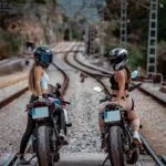 Chica motera del 28 septiembre