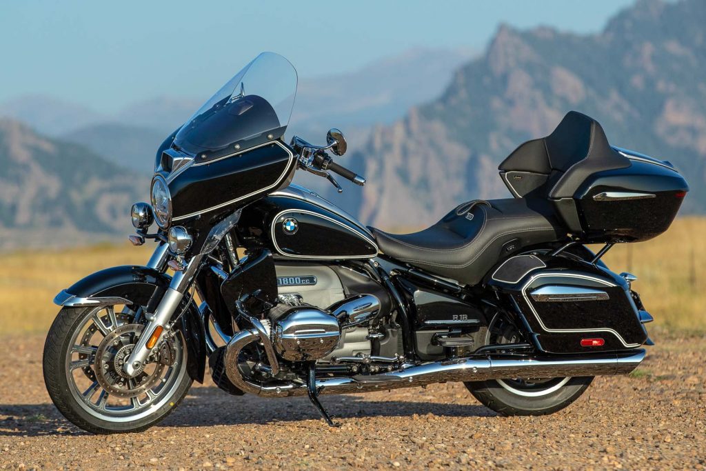 Side view of the new 2022 BMW Transcontinental