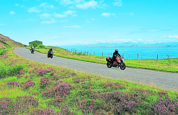 Alcanzar el skye | Deporte de motocicletas y ocio