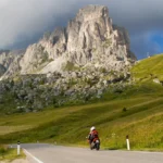 Roadtrip de 5 días por la Ruta des Grandes Alpes en motocicleta