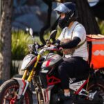 Nuevo reglamento de movilidad en Nuevo León para motociclistas y repartidores