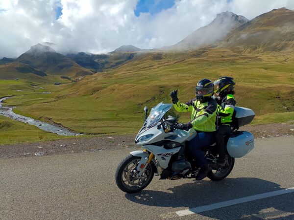 Mantenimiento básico de tu moto antes de un viaje largo