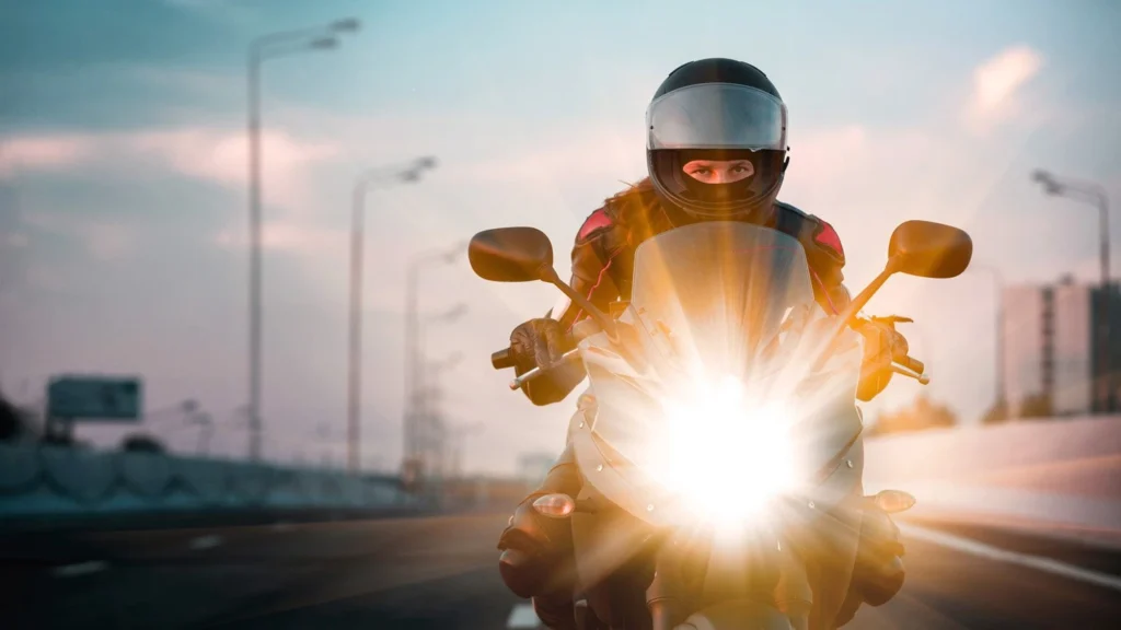 ¡Más seguridad en motos! Toyota apuesta por una protección innovadora. ¿Qué es?