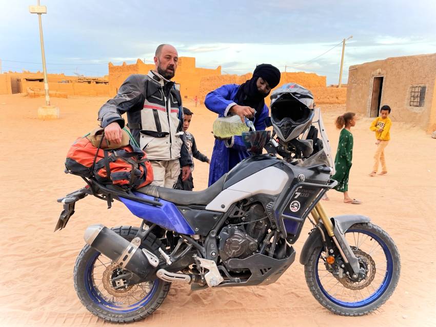Viaje por carretera de motocicletas en Marruecos