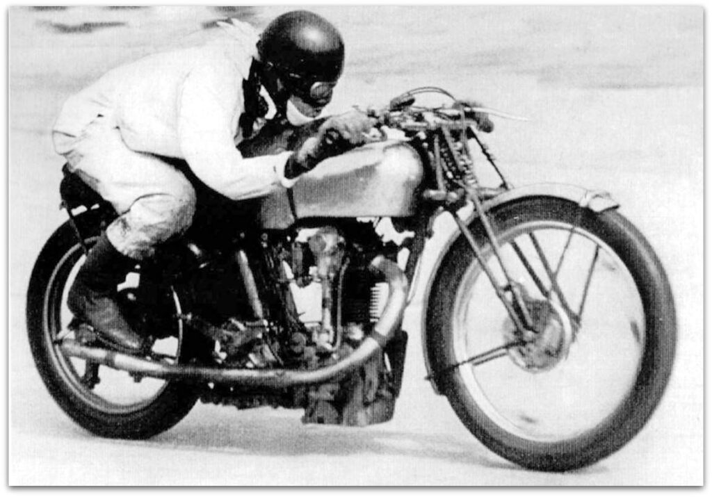 La motocicleta de Borgoña en el corazón de la innovación francesa - la página de @mélie