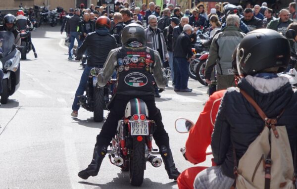 Ciudad internacional de Motorduno de Moto Guzzi 2025