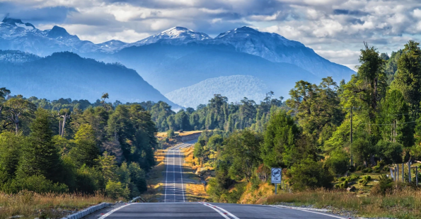 Las mejores rutas en moto para explorar Latinoamérica en 2025