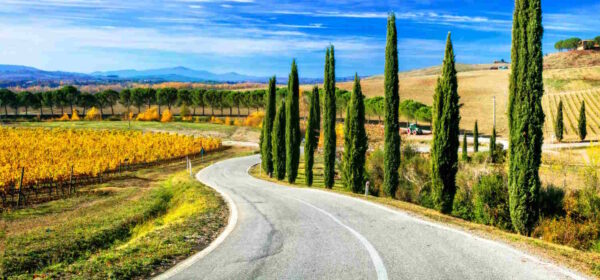 Por moto en la carretera de vinos, el itinerario entre las aldeas del Chianti