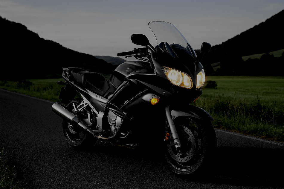 Motociclismo por la noche - Diario de viaje de motocicletas