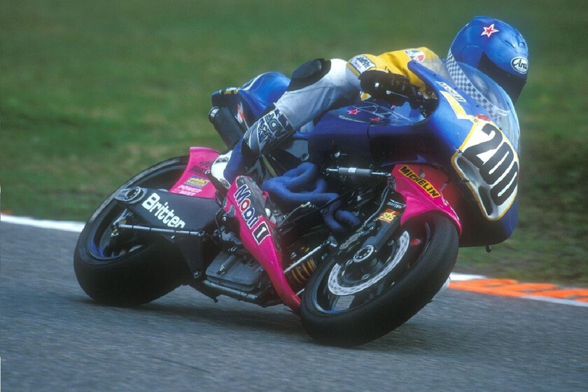 Hace 40 años un genio entendió que las toscas motos potentes de la época se habían quedado viejas. Su invento las cambió para siempre