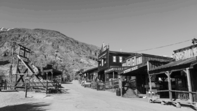 Las barras y estrellas sueñan con Luca y Elena – América en Moto