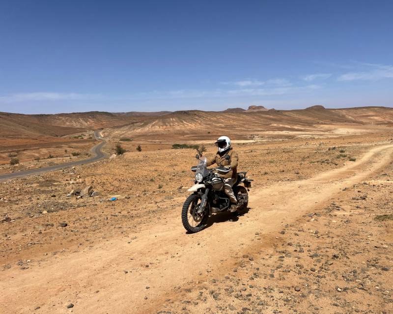 Los 3 mejores viajes por carretera en moto por África: Marruecos, Tanzania y Madagascar