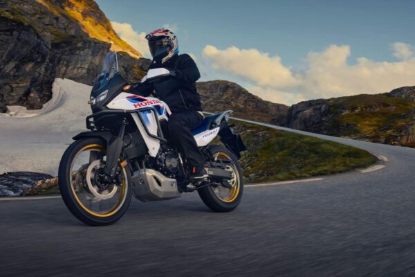 Mercado de motocicletas en noviembre de 2025: caídas preocupantes 5 Mercado de motocicletas de noviembre de 2025: las motocicletas van mal, los scooters también bajan