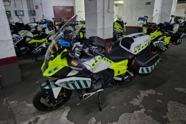 Nuevas BMW R 1300 RT en la Guardia Civil de Tráfico 2 Saluda a las nuevas motos BMW de la Guardia Civil de Tráfico que deberías conocer, y ya están rodando. Quédate con ellas