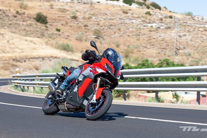 Crisis en la obtención del carnet de moto en Ceuta y España 1 En Ceuta es imposible sacarse el carnet de moto desde hace cuatro meses por la falta de examinadores. El peligro es que el bloqueo se extienda a toda España