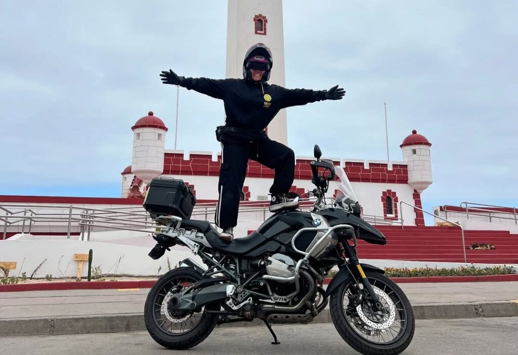 Women Riders: La primera escuela de moto para mujeres en Chile 1 la primera instructora de moto en Chile