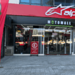 Motomall abre su tienda en Montevideo: Ropa y accesorios para motos