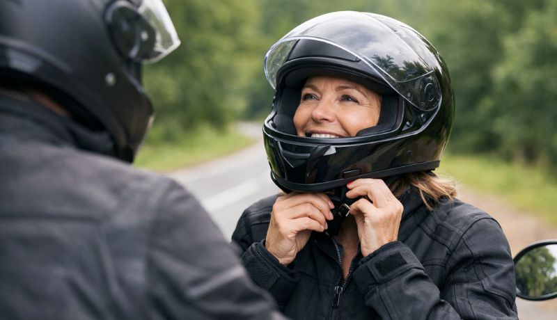 Los Mejores Cascos para Pasajeros de Moto: Comodidad y Seguridad 1 Best Motorcycle Passenger Helmets (Comfort, Quiet & Real-World Safety)