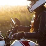 Cómo evitar el dolor en las manos al montar en moto