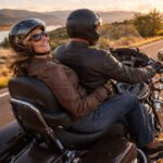 Dolor de cuello en pasajeras de motocicleta: causas y soluciones