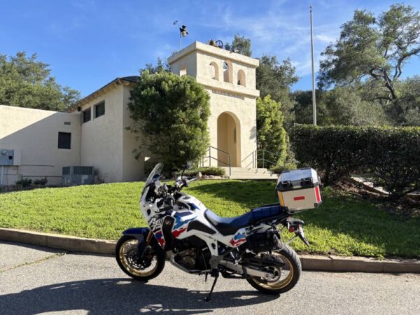 Explora De Luz Road: Un recorrido inolvidable en motocicleta 3 Paseo en motocicleta por De Luz Road - Por Carl Pulley