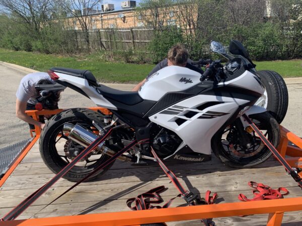 ¿Deberían los principiantes comprar motocicletas de salvamento? 2 ¿Deberían los principiantes comprar motocicletas de salvamento? Una guía honesta | Varios