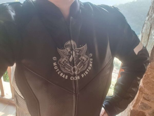 Revolución en la ropa motera femenina: diseño y seguridad 3 Revolución en la ropa de la mujer motera