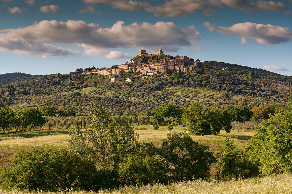 Semana Santa en moto: destinos ideales para tu ruta 1 Semana Santa en moto: dónde ir