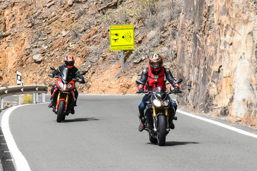 Los motoristas no son kamikazes: 6 de cada 10 accidentes son ajenos 1 No, los motoristas no somos unos kamikazes. 6 de cada 10 accidentes los provocan otros vehículos, y somos las víctimas, según un estudio