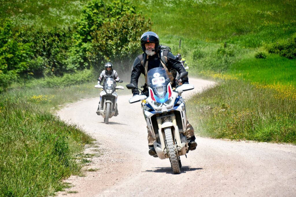 El fenómeno del 'divorzio alpino' en el motociclismo 1 Il "Divorzio alpino" esiste anche in moto